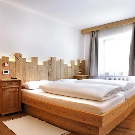 La Bercia Dolomites Apartahotel La Villa (Trentino Alto Adige)