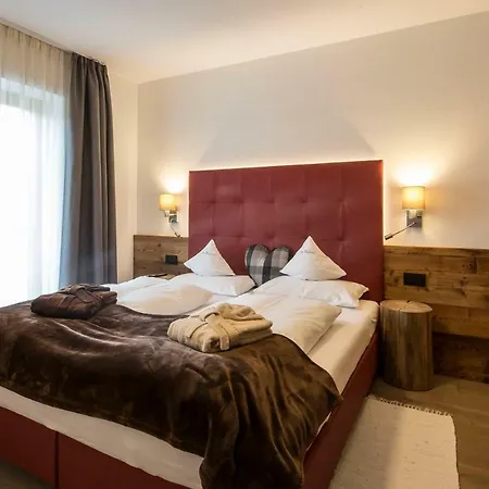 Apartahotel La Bercia Dolomites *